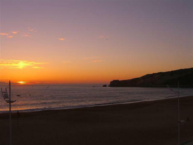 Nazare Apartamento Em Frente Ao Mar 外观 照片